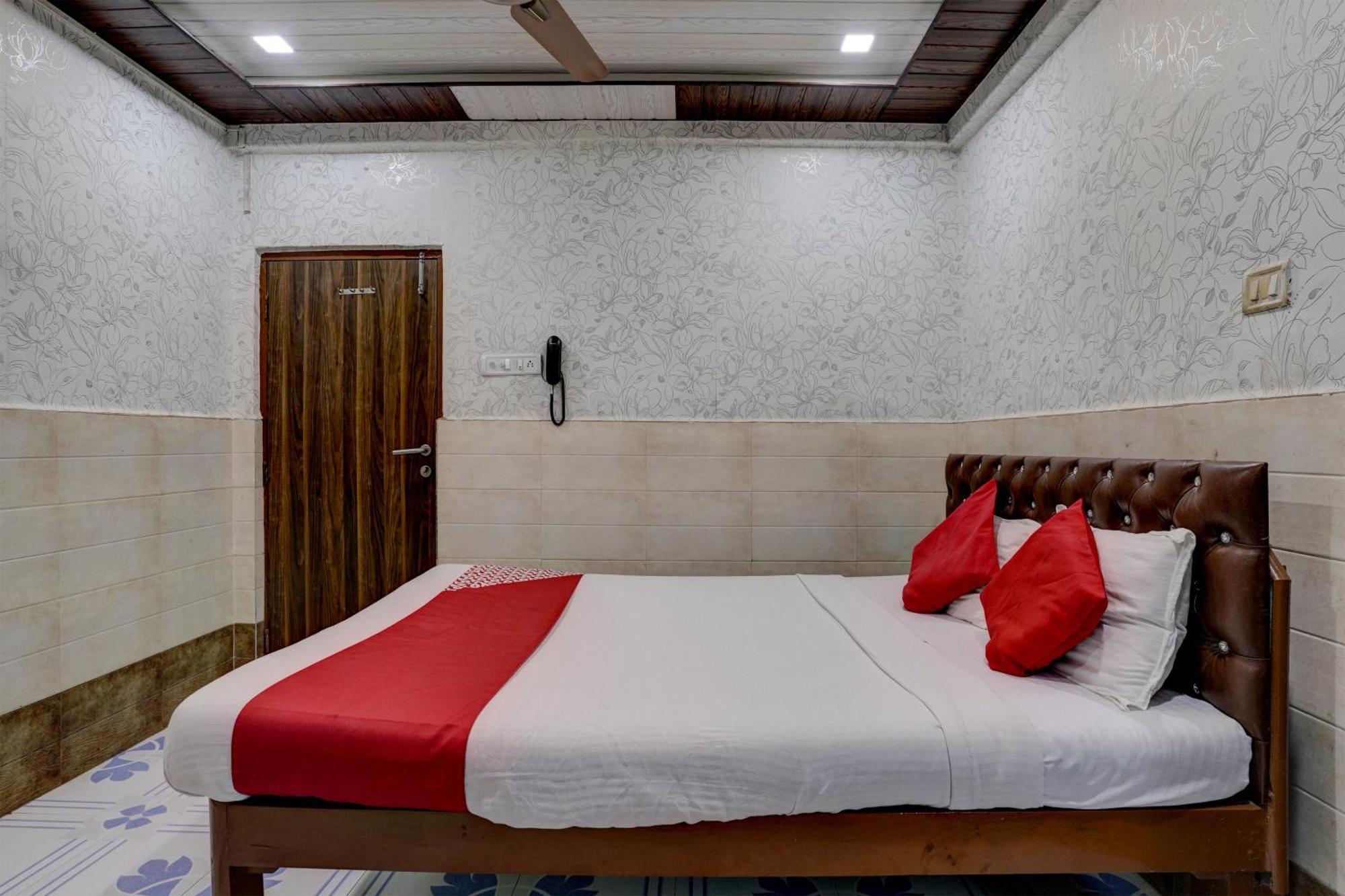 Hotel O Sapna Residency Mumbai Exterior photo