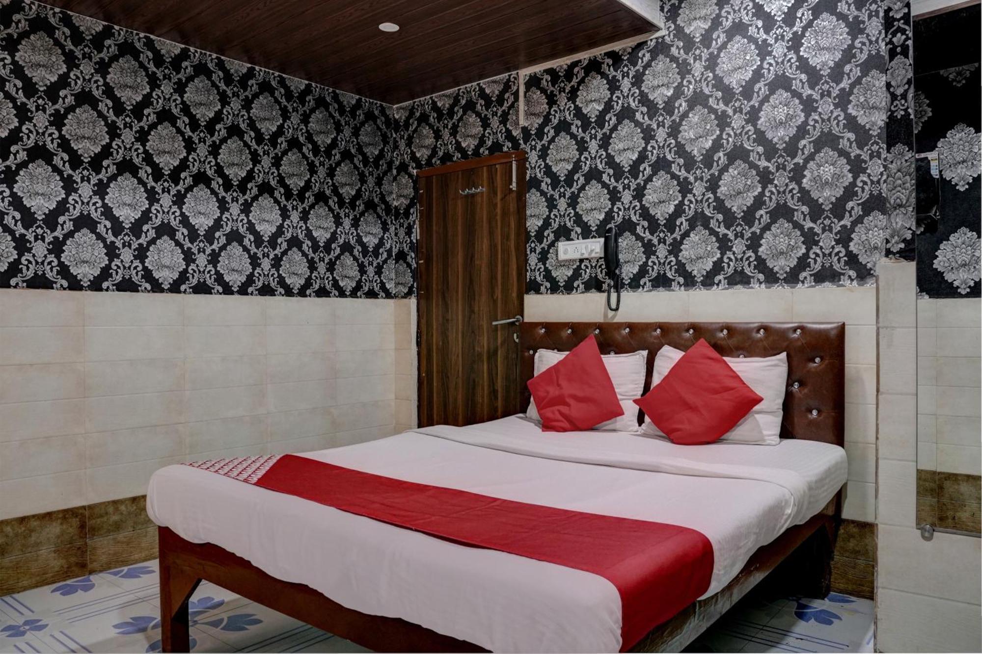Hotel O Sapna Residency Mumbai Exterior photo