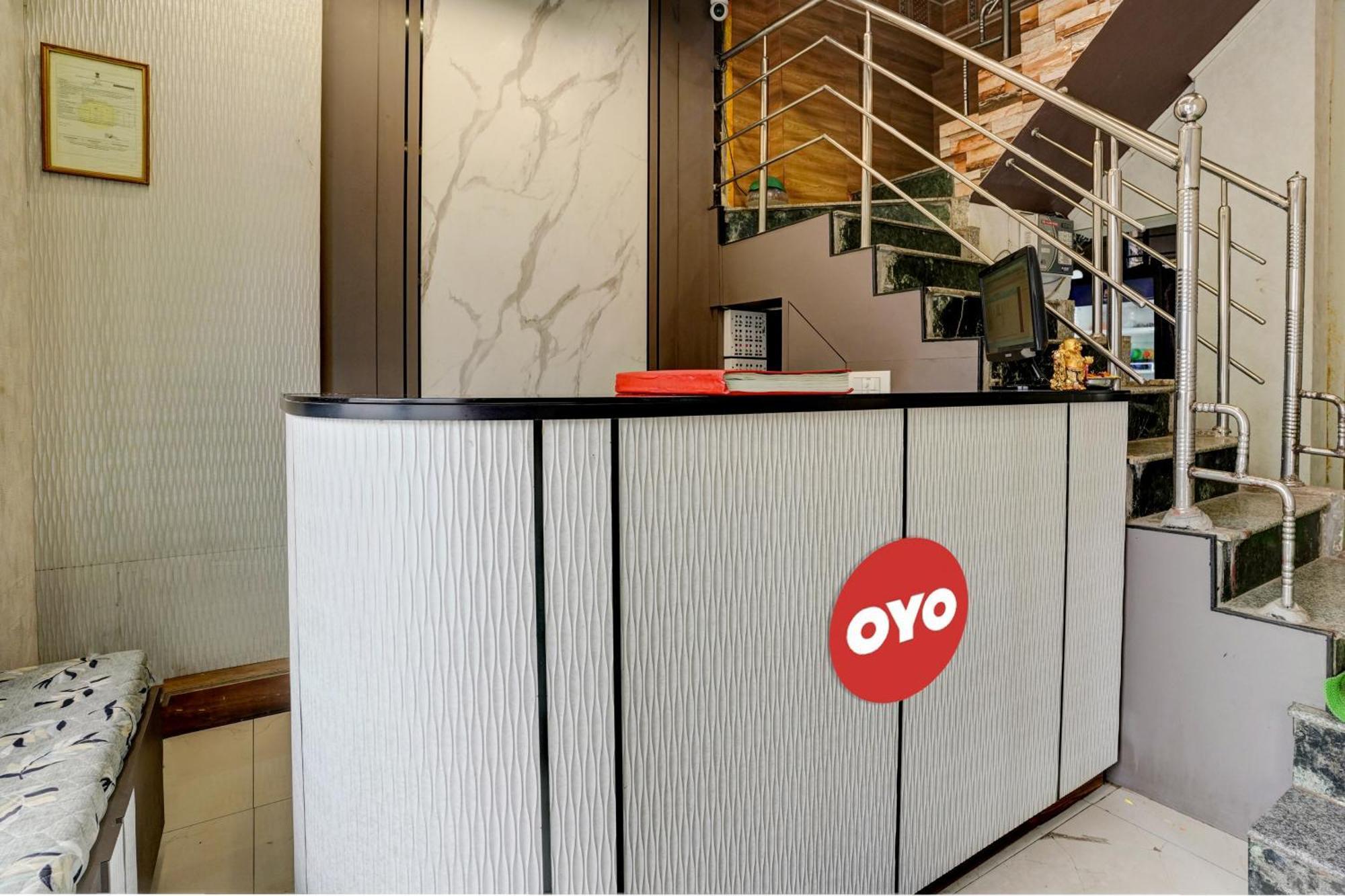 Hotel O Sapna Residency Mumbai Exterior photo